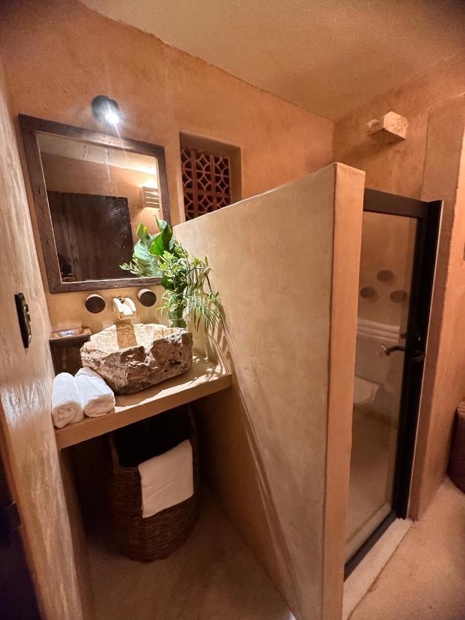 Casa Silice Guesthouse Valladolid  Buitenkant foto