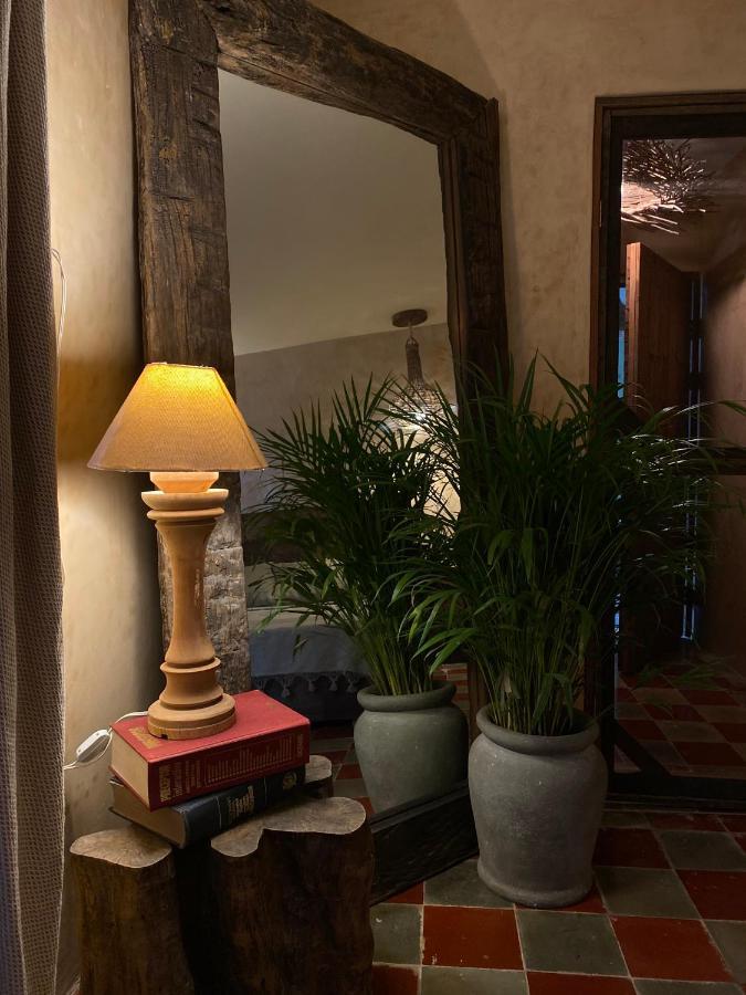 Casa Silice Guesthouse Valladolid  Buitenkant foto