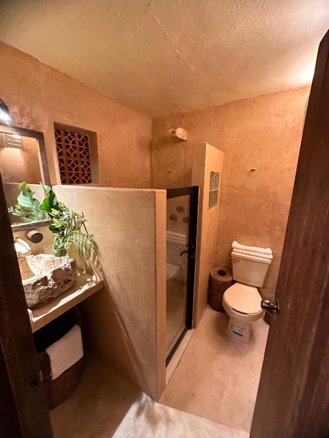 Casa Silice Guesthouse Valladolid  Buitenkant foto