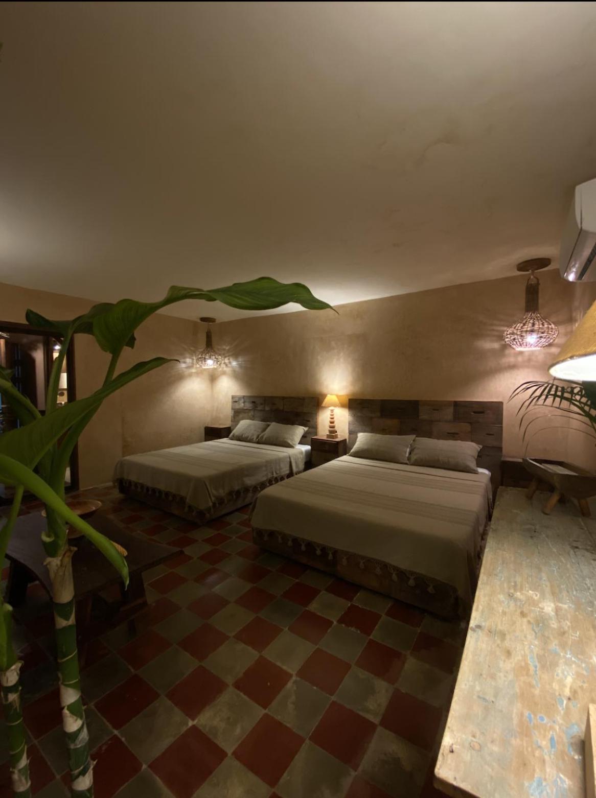 Casa Silice Guesthouse Valladolid  Buitenkant foto