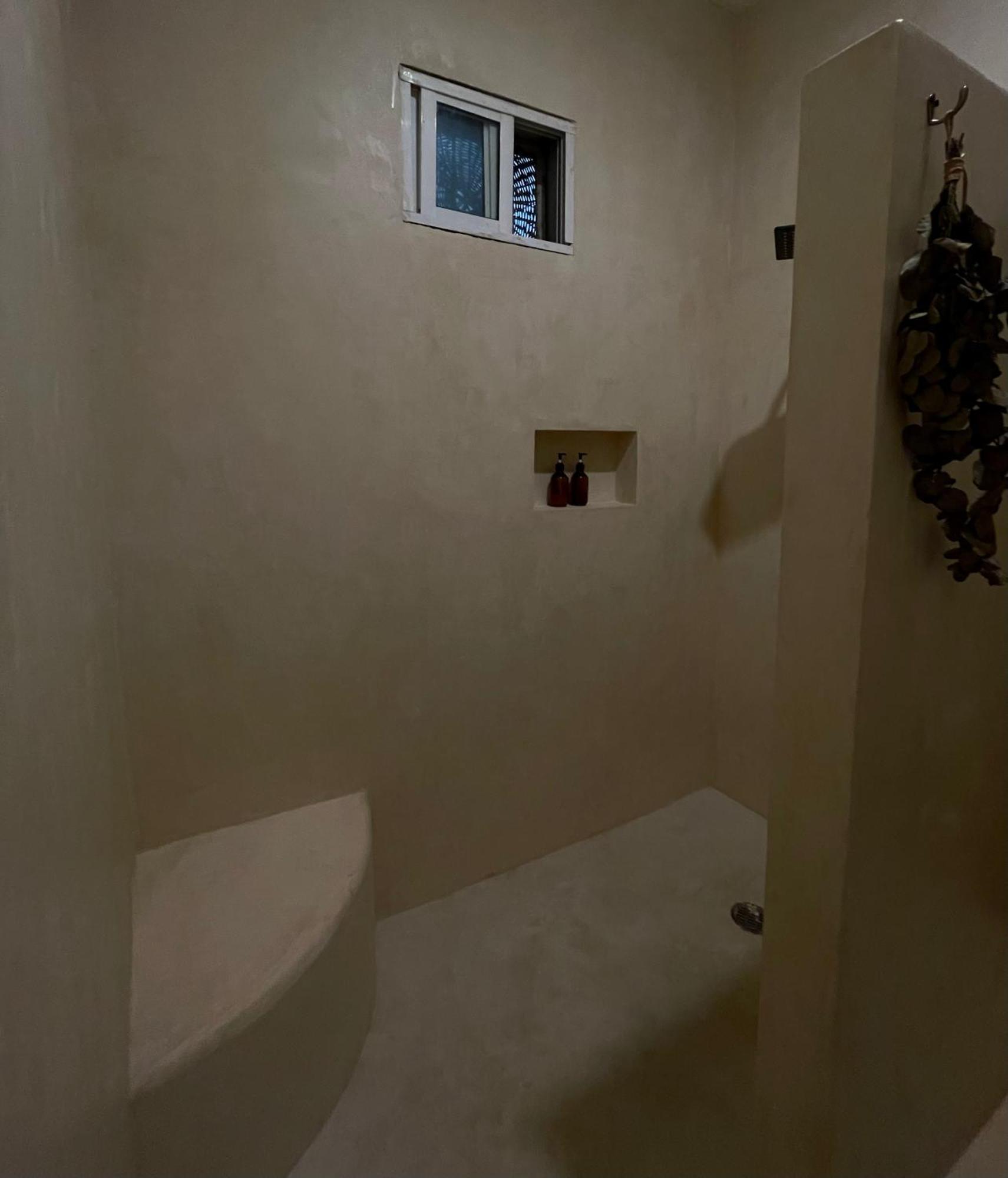 Casa Silice Guesthouse Valladolid  Buitenkant foto