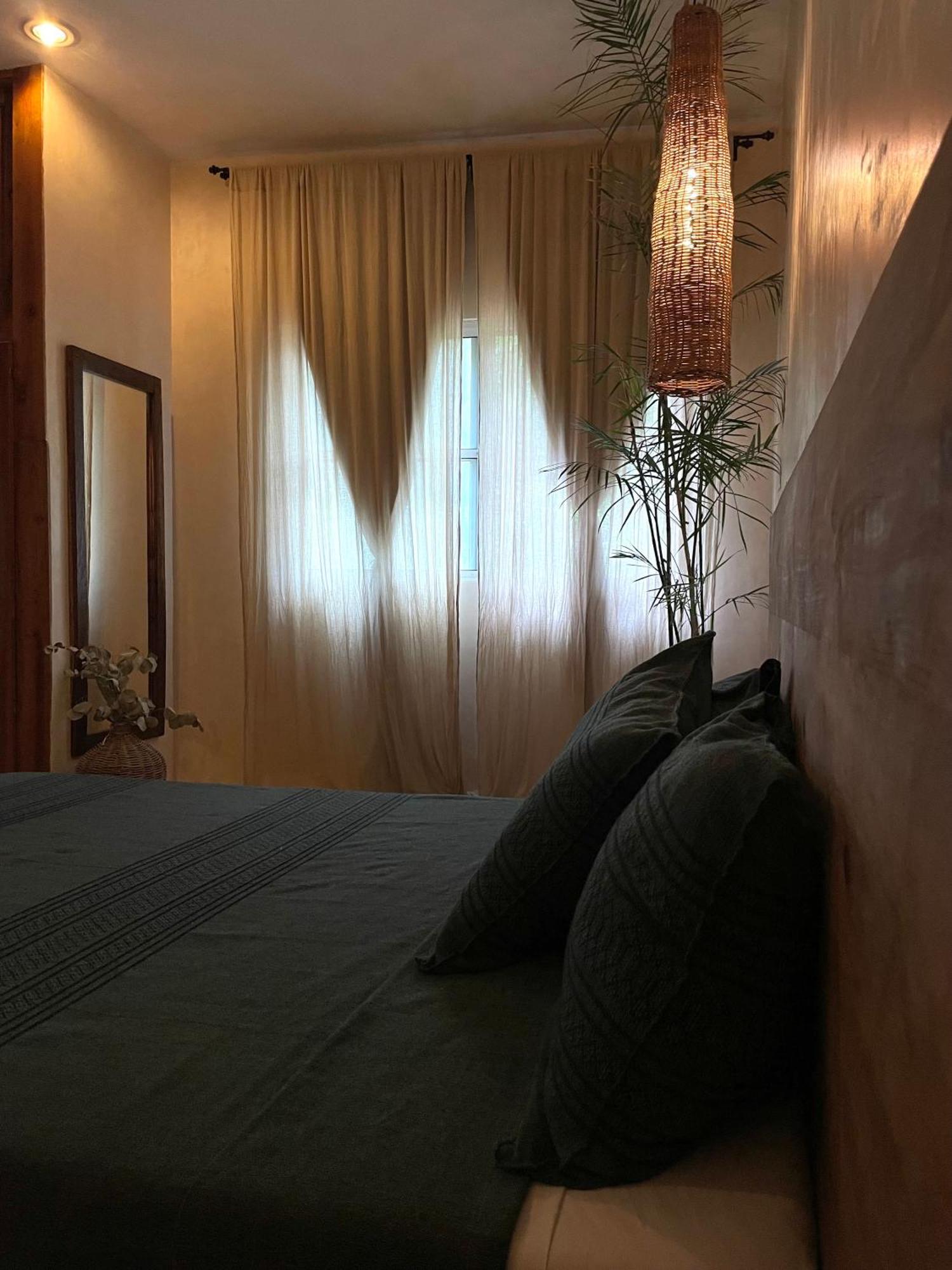 Casa Silice Guesthouse Valladolid  Buitenkant foto